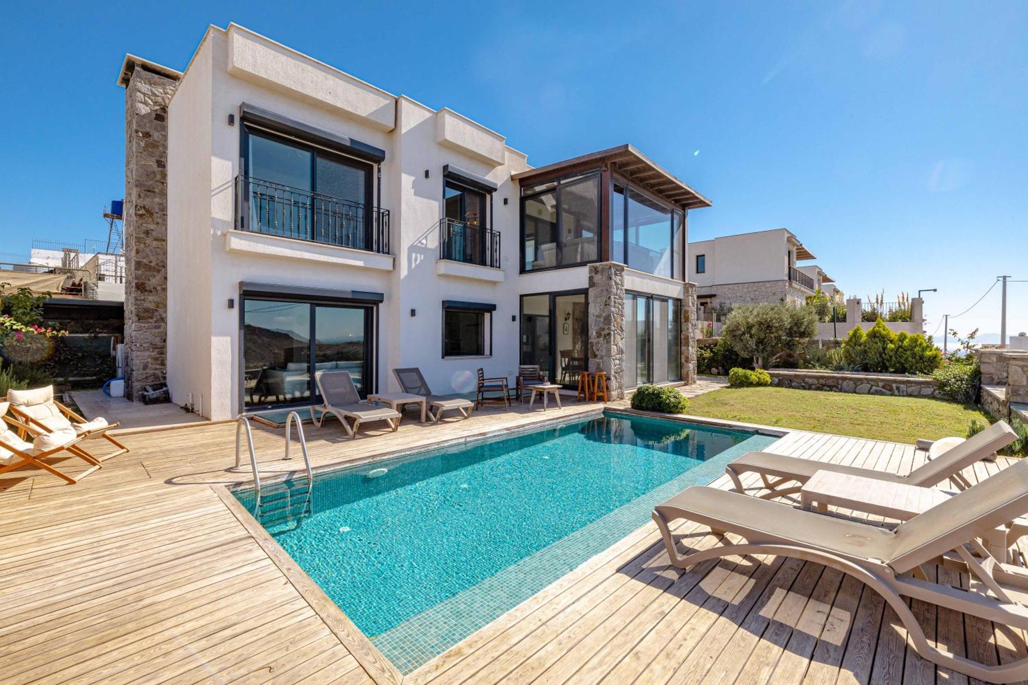 Villa Elegant Private Pool & Stunning Views